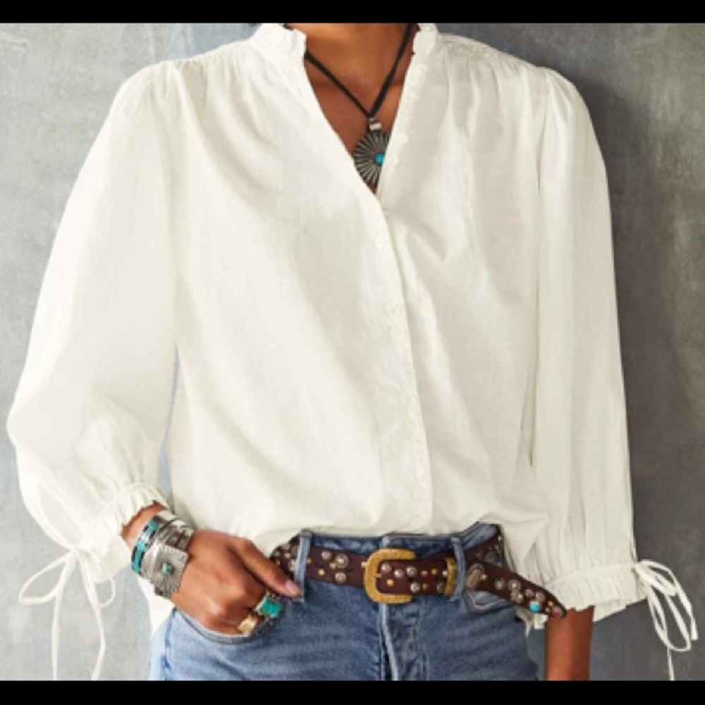 Holly Romance top. New with tags from Sundance.